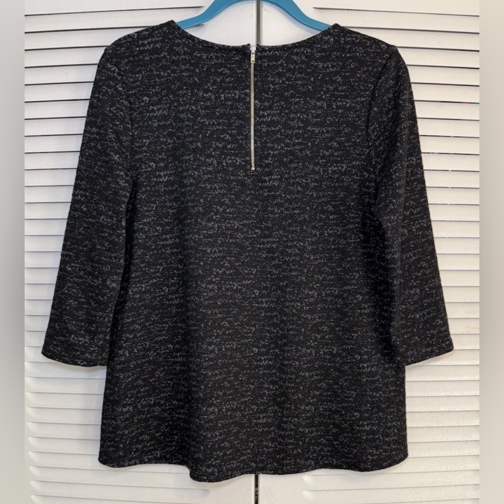 W5 Anthropologie Black Heathered Pullover Sweater Shirt Back Zip Size M USA Made - Picture 2 of 8